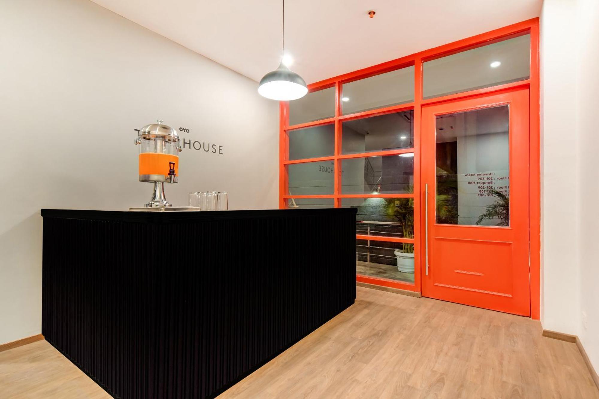 Townhouse 207 Hotel Downtown My Stay Dźajpur Zewnętrze zdjęcie