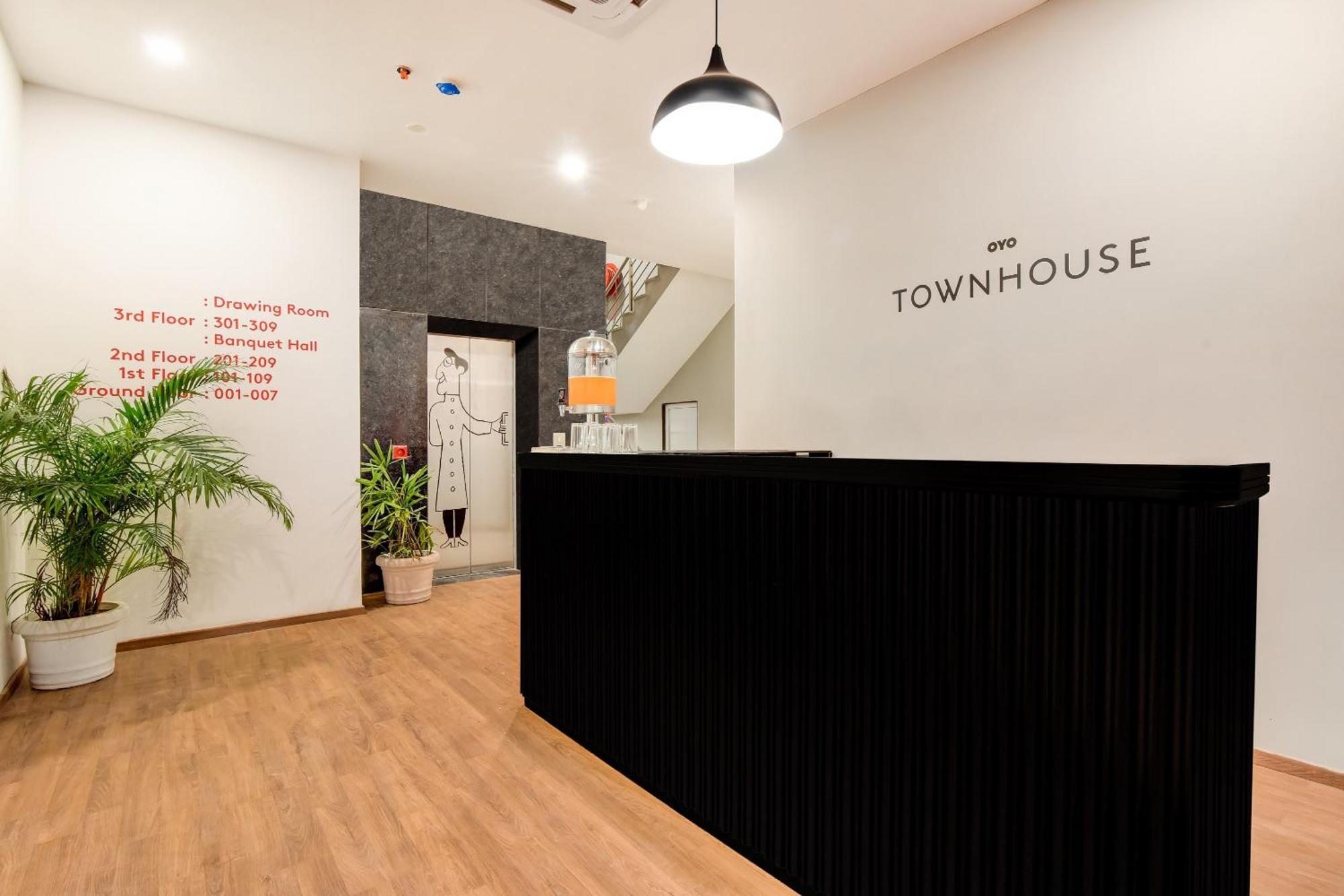 Townhouse 207 Hotel Downtown My Stay Dźajpur Zewnętrze zdjęcie