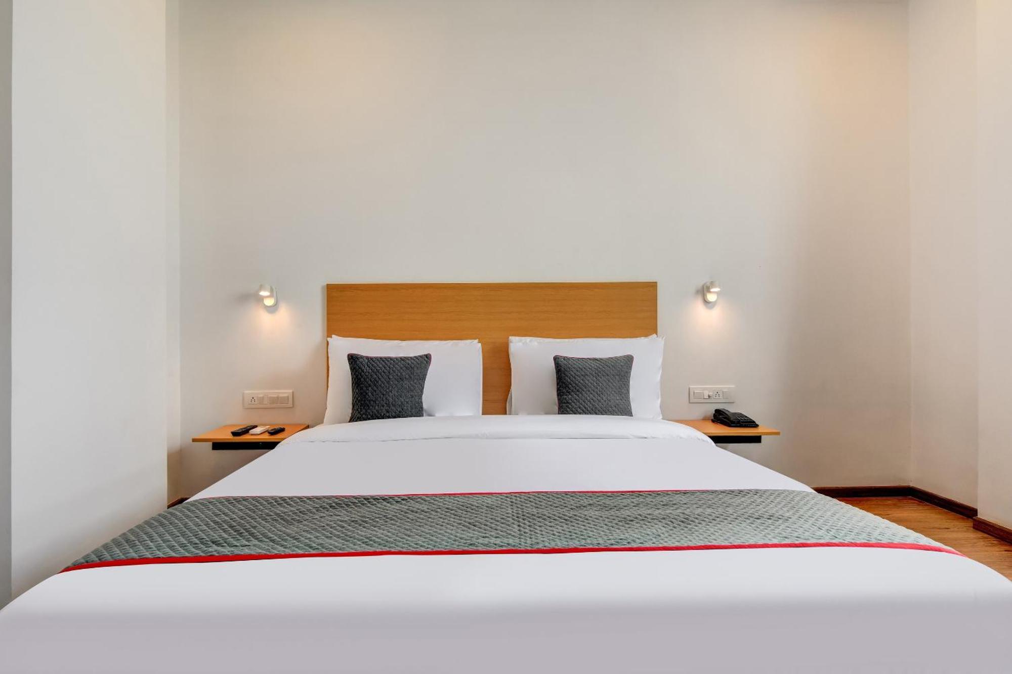 Townhouse 207 Hotel Downtown My Stay Dźajpur Zewnętrze zdjęcie